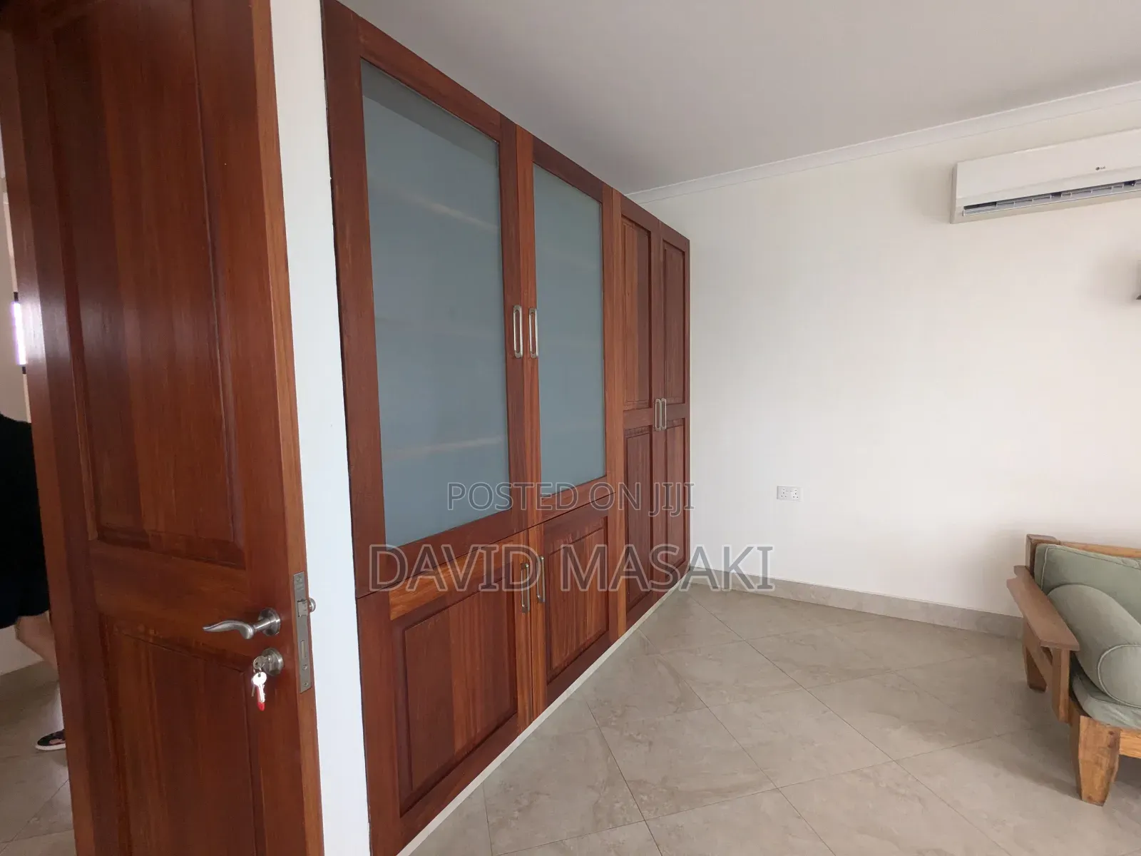 Furnished 4bdrm Villa in Masaki for rent