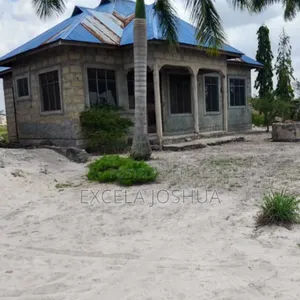 4bdrm House in Mbondole Msongola for sale