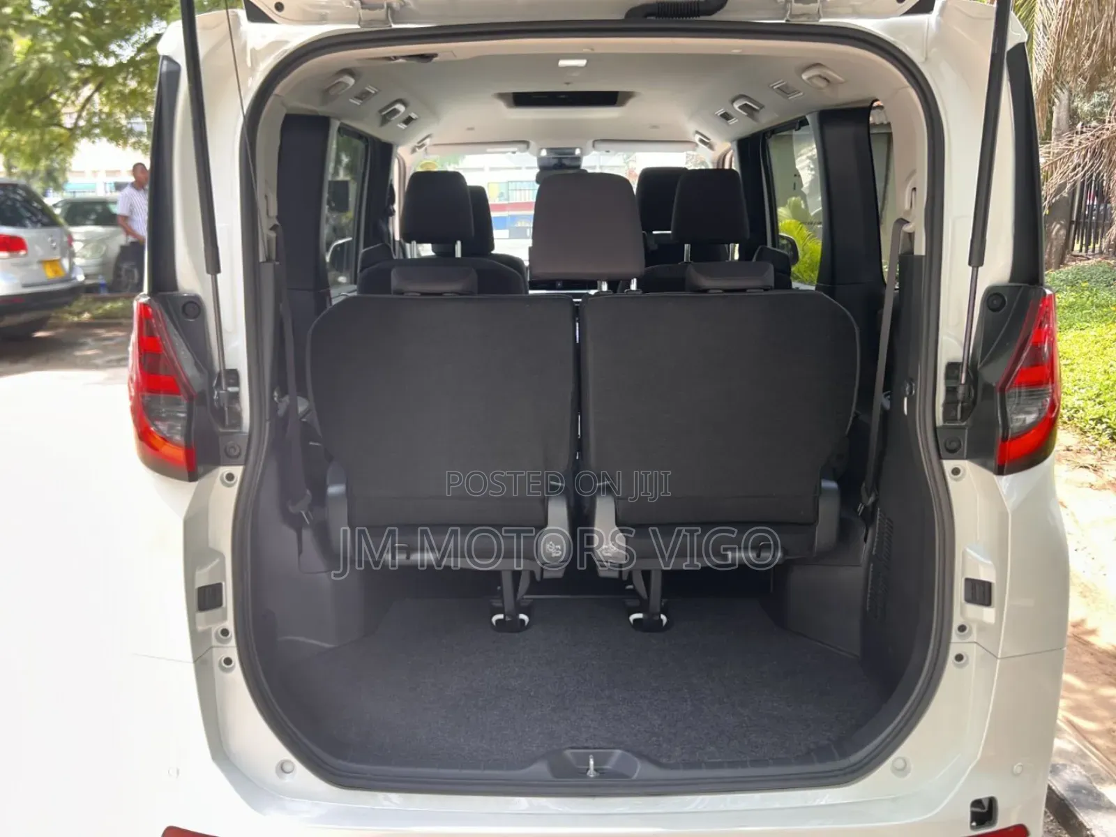 Toyota Noah 2023 White