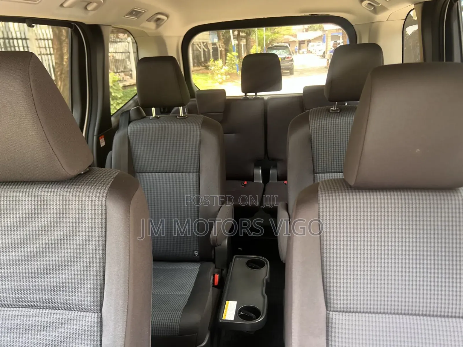 Toyota Noah 2023 White
