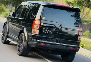 Land Rover Discovery 2013 Black