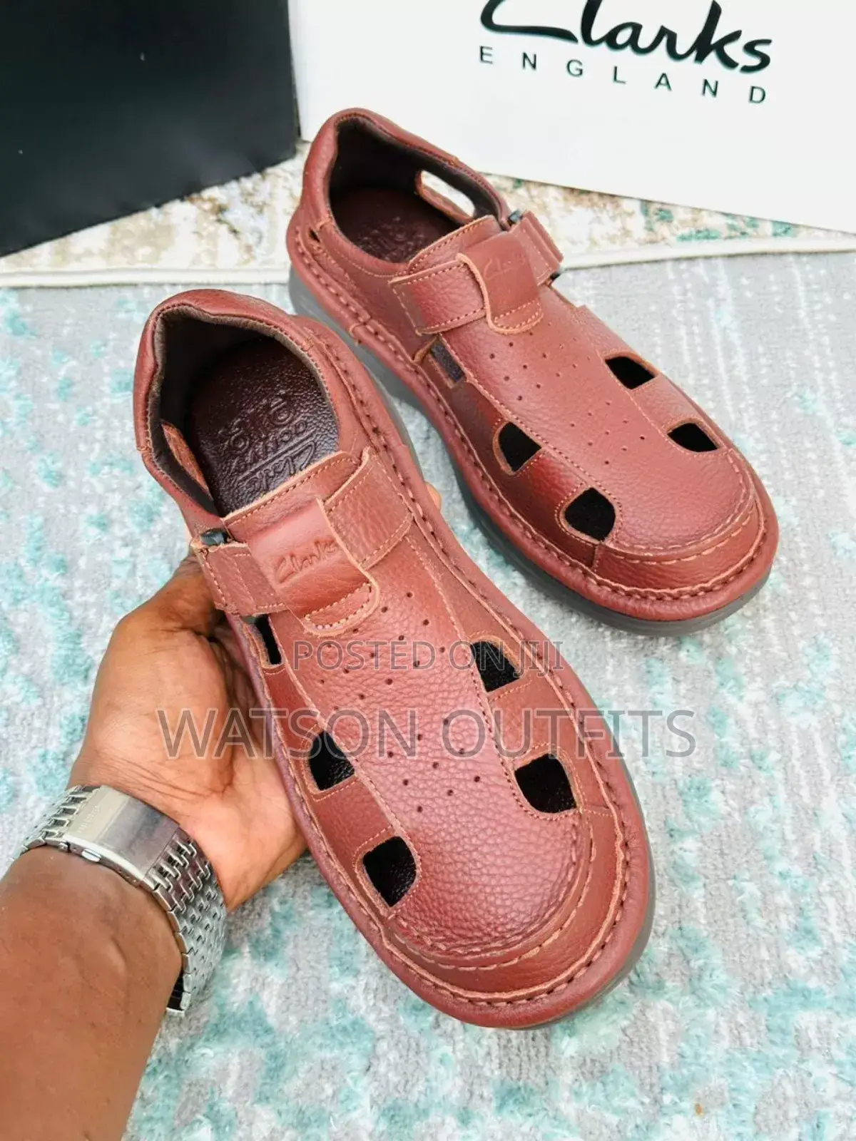 Full Box Leather Sandals