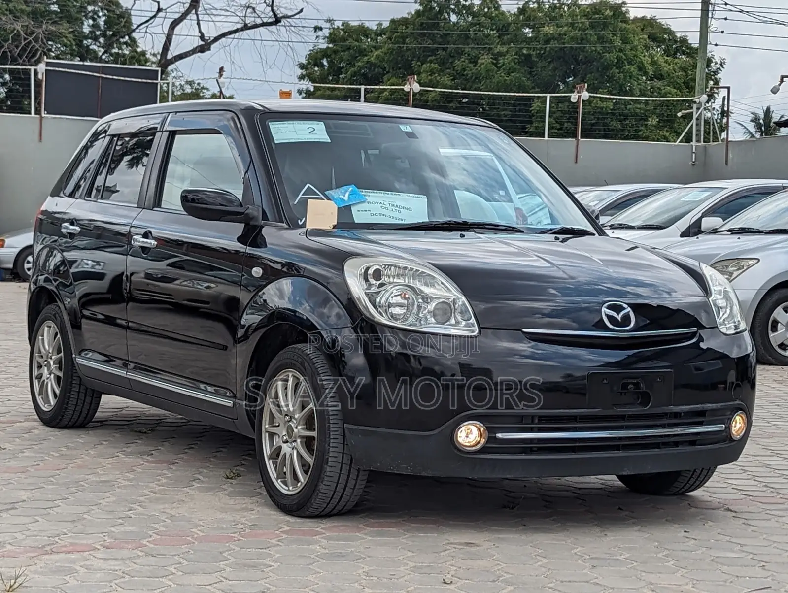 Mazda Verisa 2008 Black