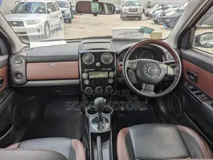 Mazda Verisa 2008 Black