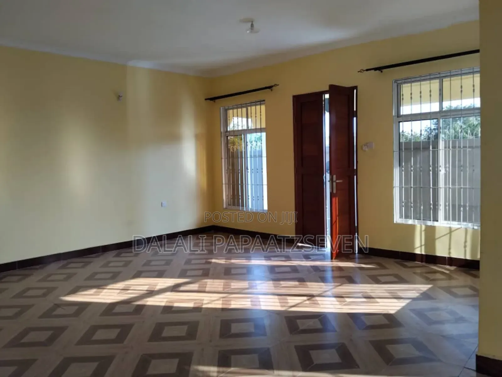 3bdrm House in Dalalipapaatzseven, Kinondoni for rent