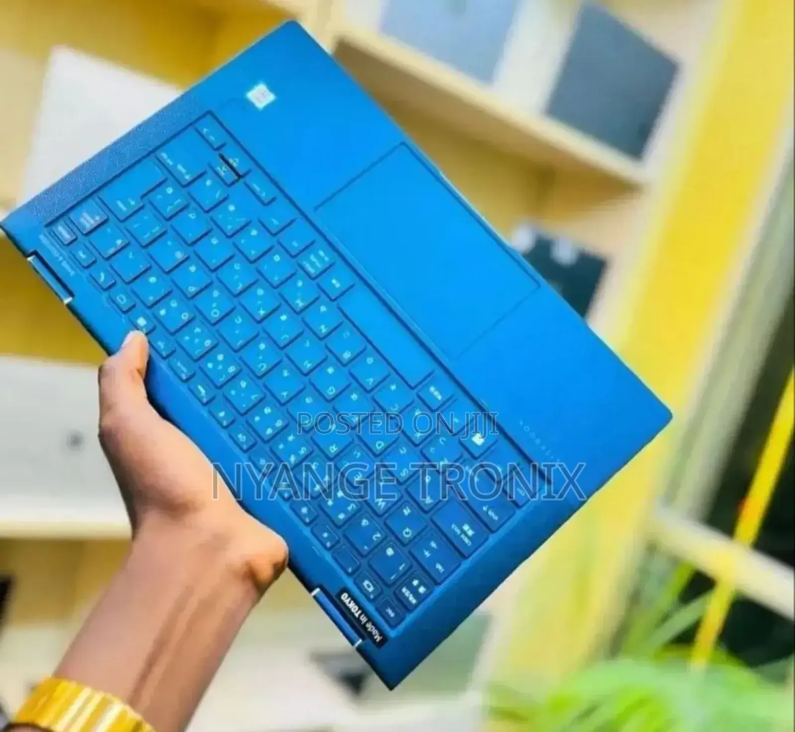 Laptop HP Dragonfly G3 16GB Intel Core I5 SSD 512GB