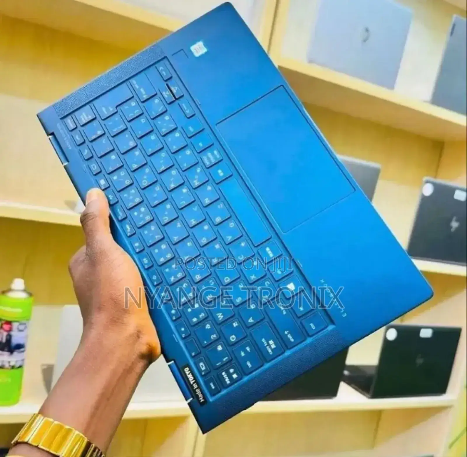Laptop HP Dragonfly G3 16GB Intel Core I5 SSD 512GB