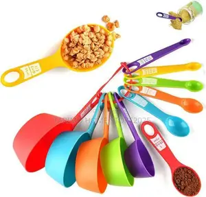 *Measuring Cups And Spoons
