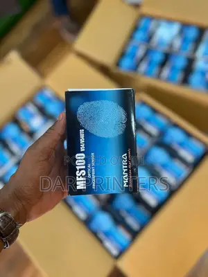 Mantra MFS 100 Fingerprint Scanner