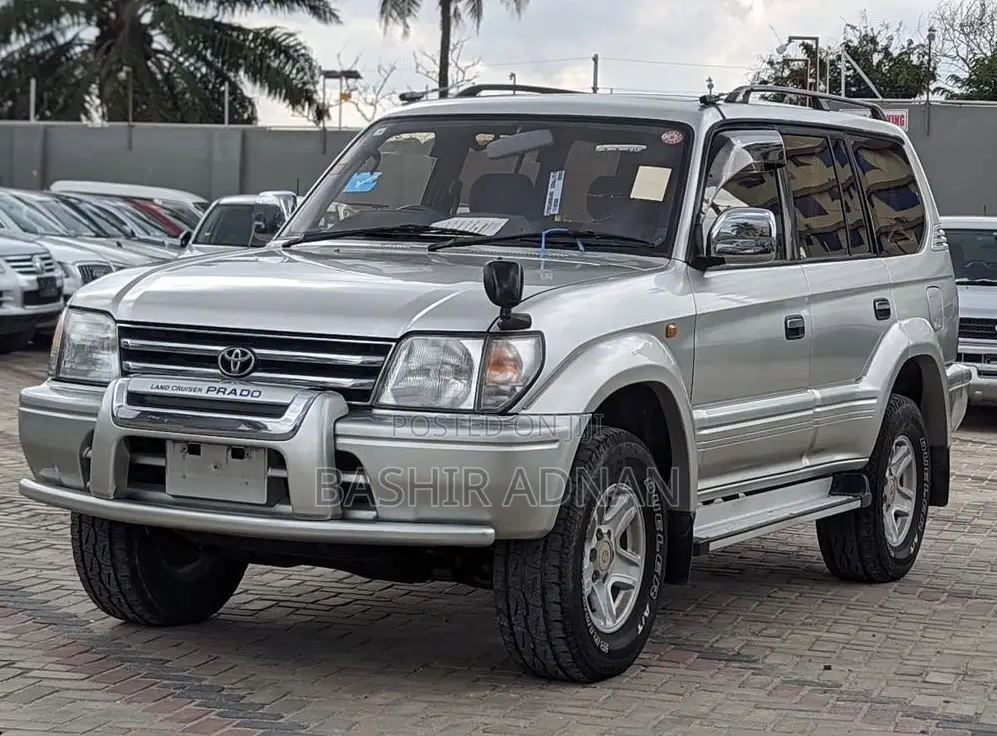 Toyota Land Cruiser Prado 2.7 16V 5dr 2000 Silver