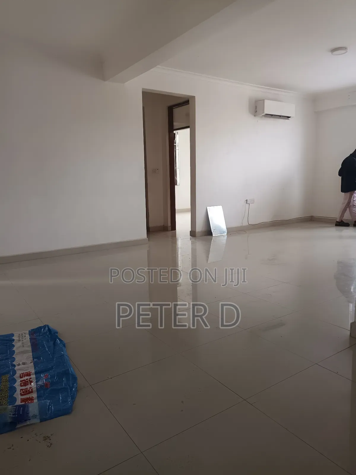 3bdrm Apartment in Kariakoo for rent