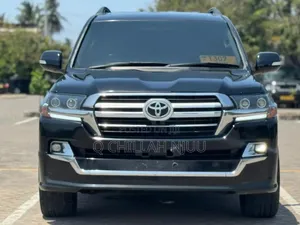 Toyota Land Cruiser 2012 Black