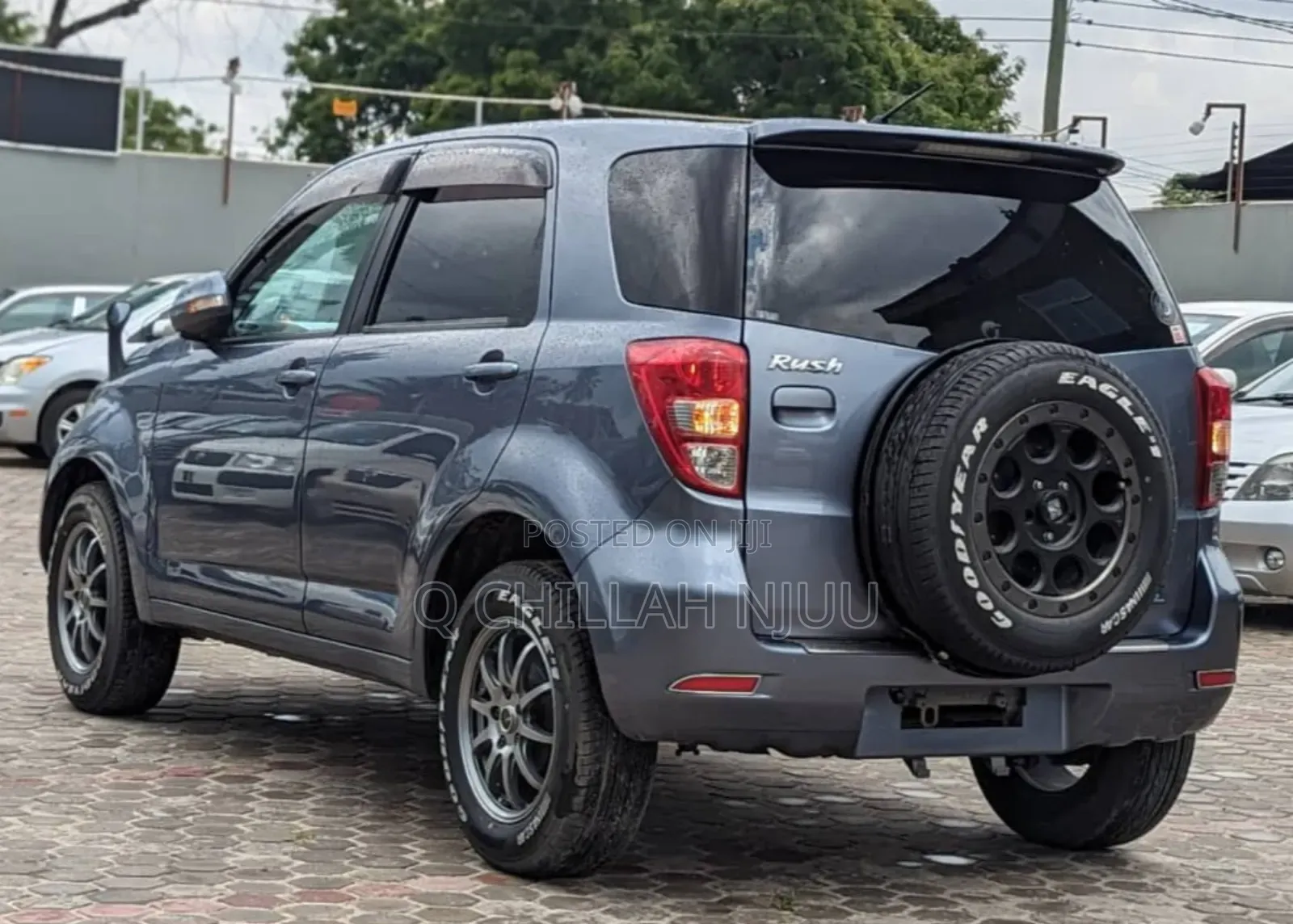 Toyota Rush 2010 Gray
