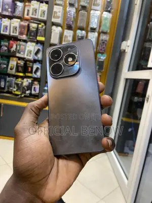 Tecno Spark 20 128 GB Blue