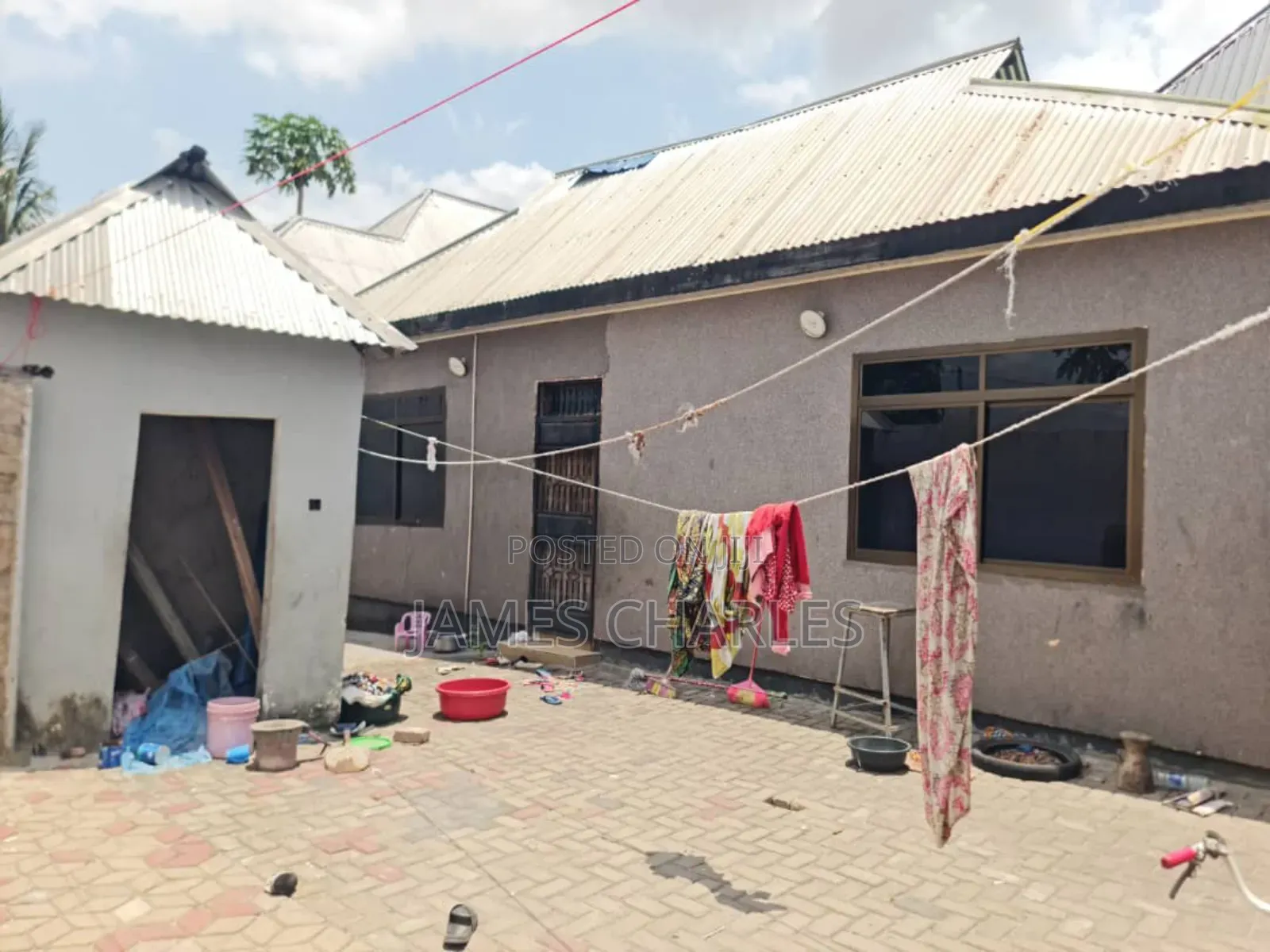 6bdrm House in Mbande Chamazi for sale
