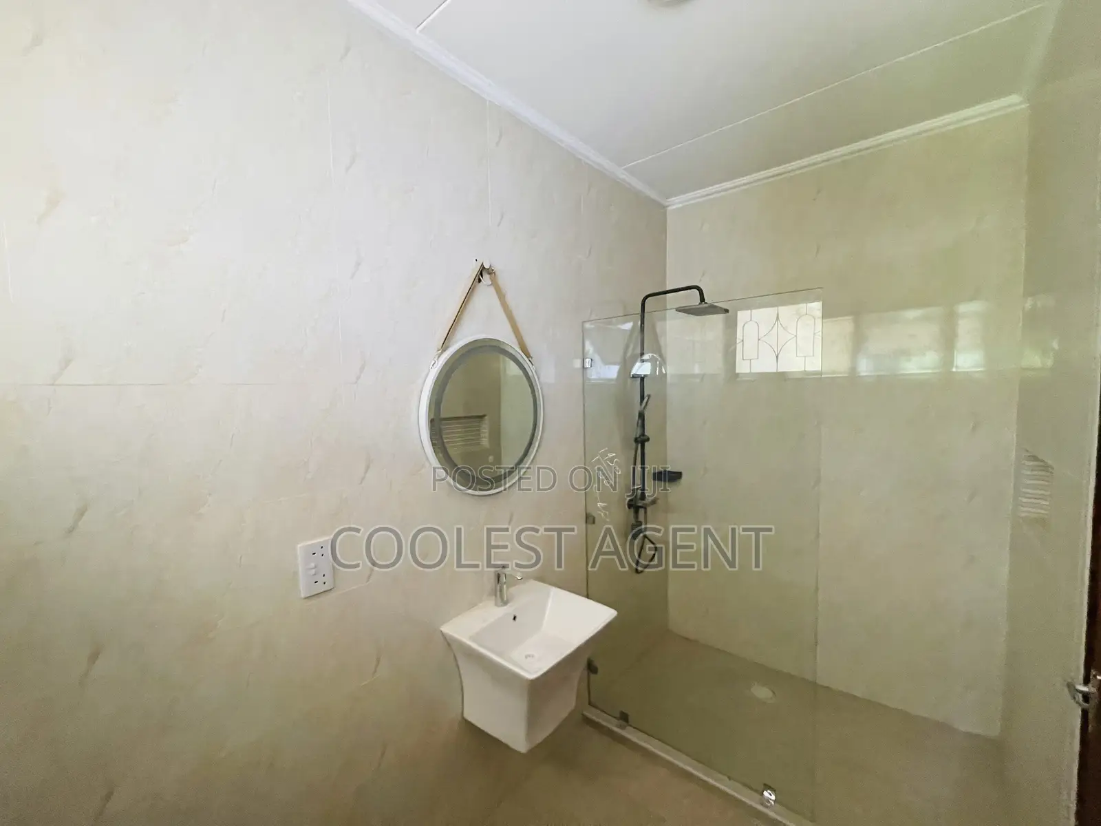 3bdrm Villa in Masaki, Kinondoni for rent
