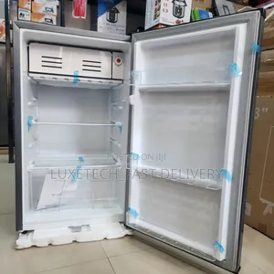 Black Ark Refrigerator 90L Fast Cooling