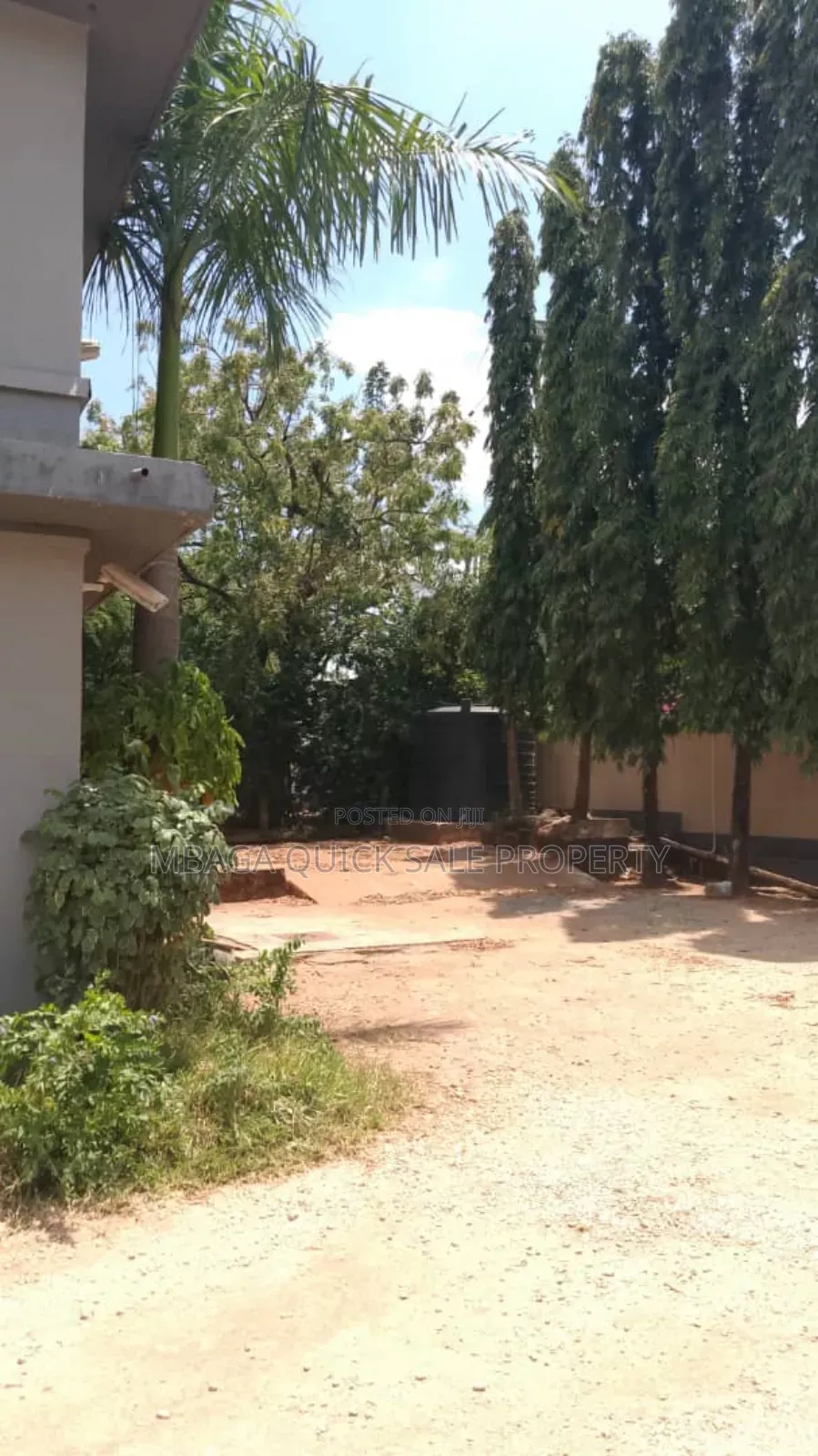 9bdrm House in Masaki for rent