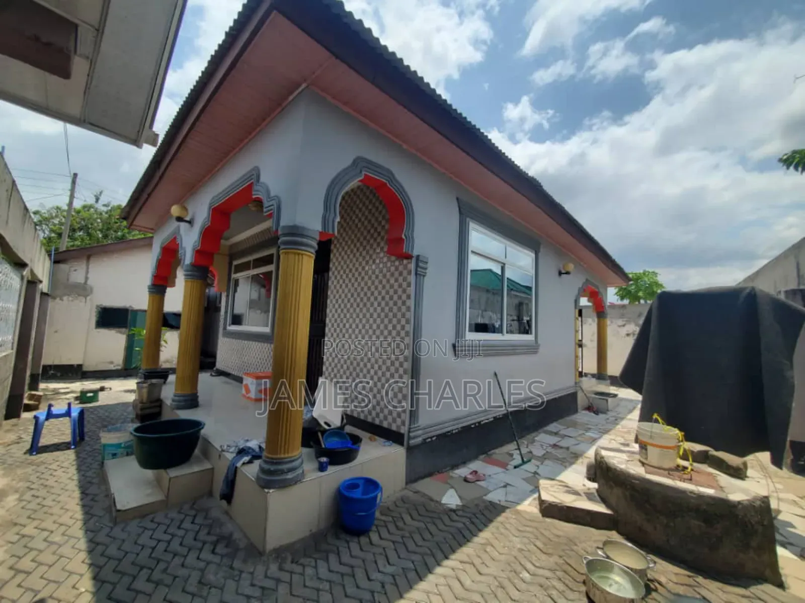 7bdrm House in Majohe, Pugu for sale