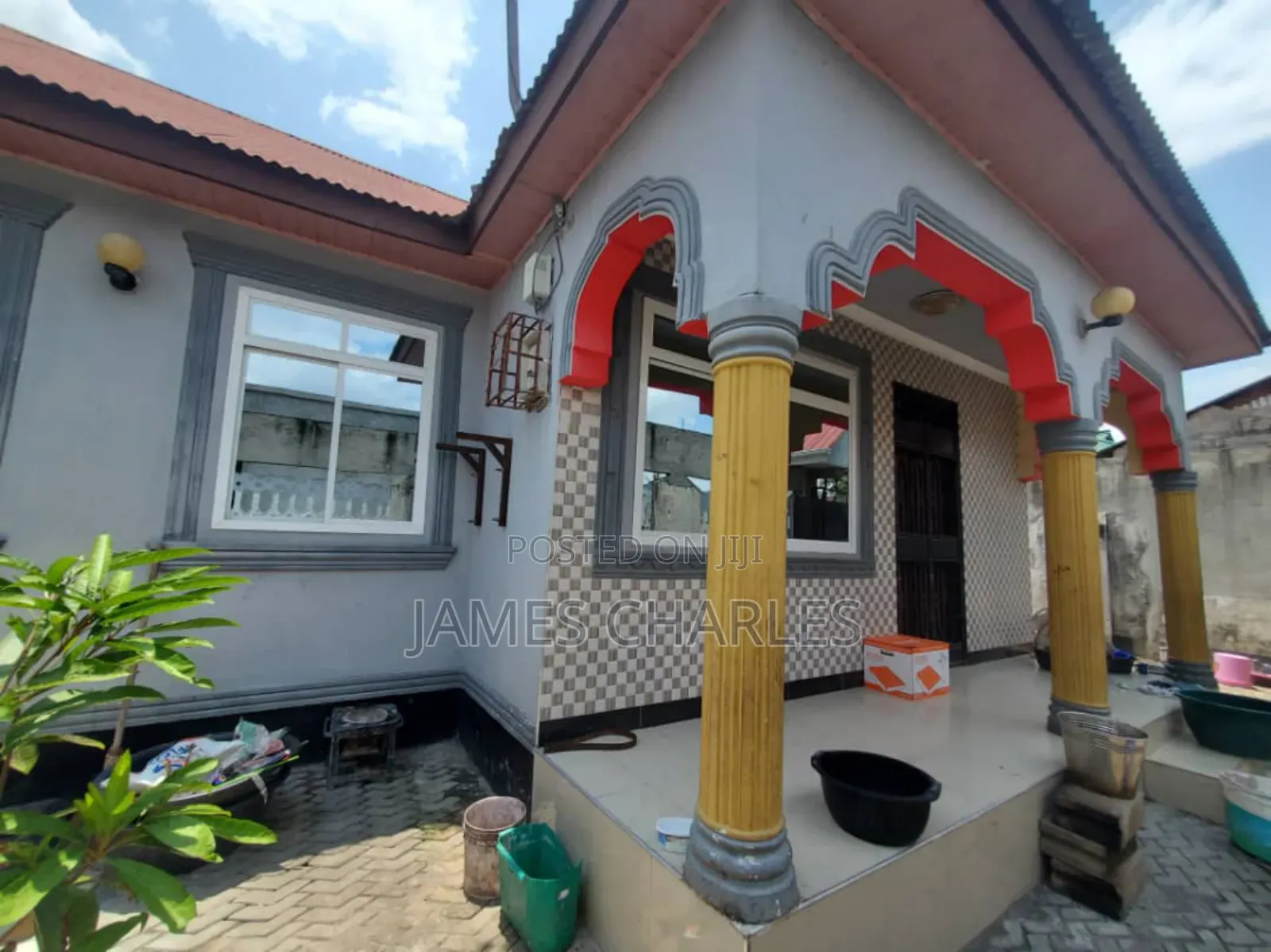 7bdrm House in Majohe, Pugu for sale