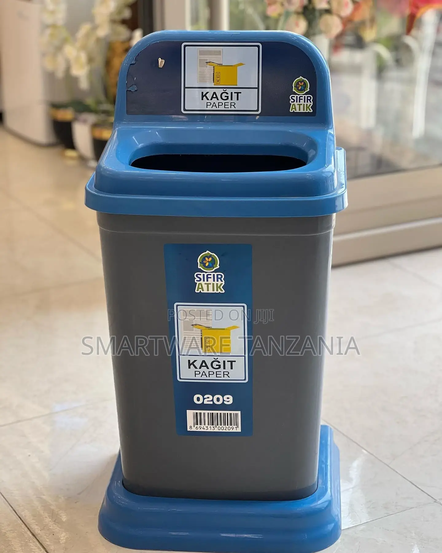 Trash Can for Hands-Free Disposal, Home and Commercial Use