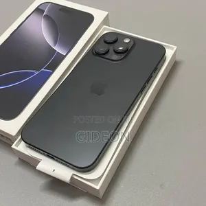 New Apple iPhone 16 Pro Max 256 GB Black