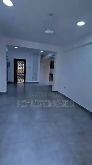 3bdrm Apartment in Kariakoo for sale
