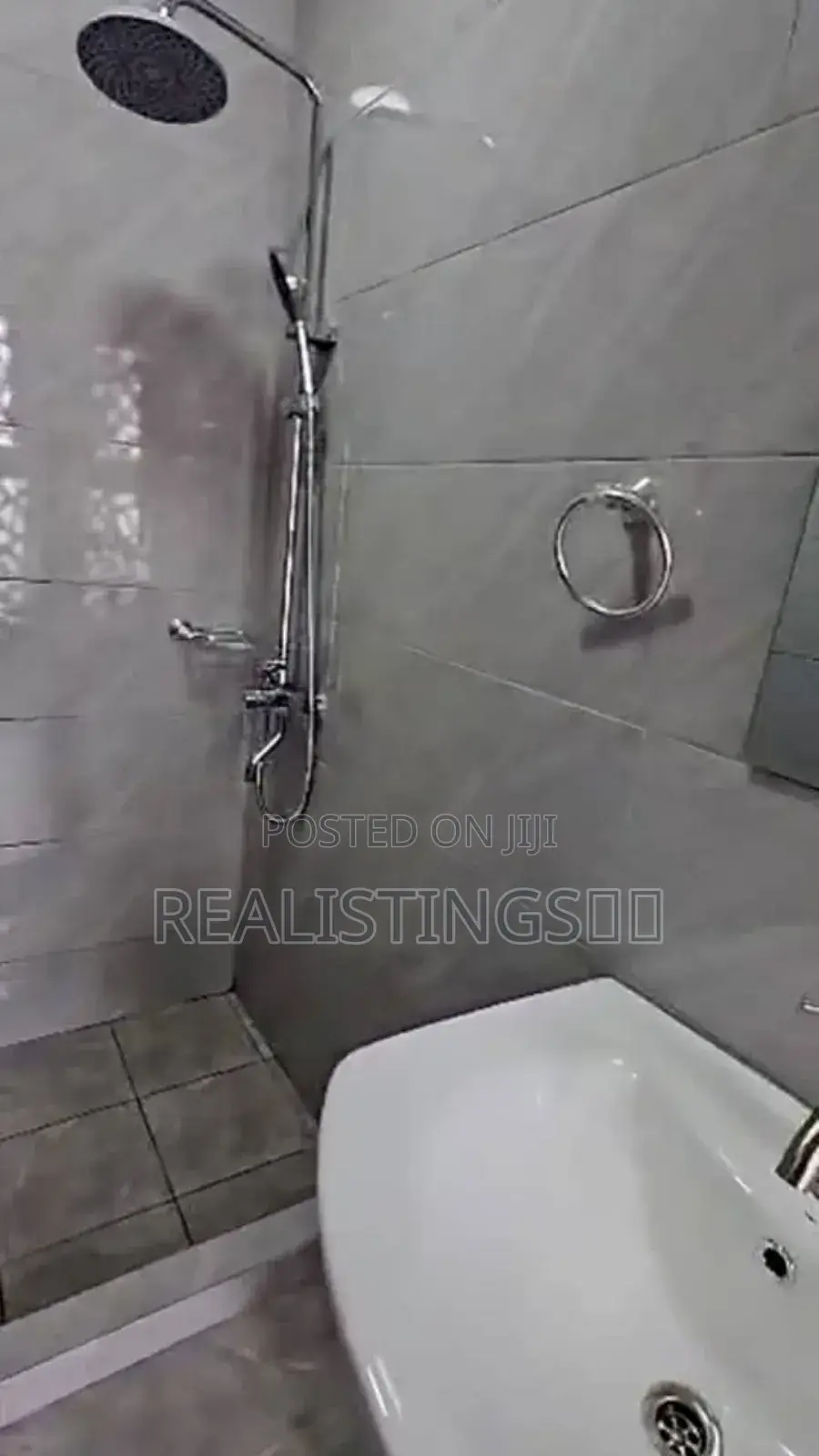 3bdrm Apartment in Kariakoo for sale
