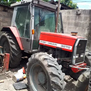 Massey Furgoson Tractor