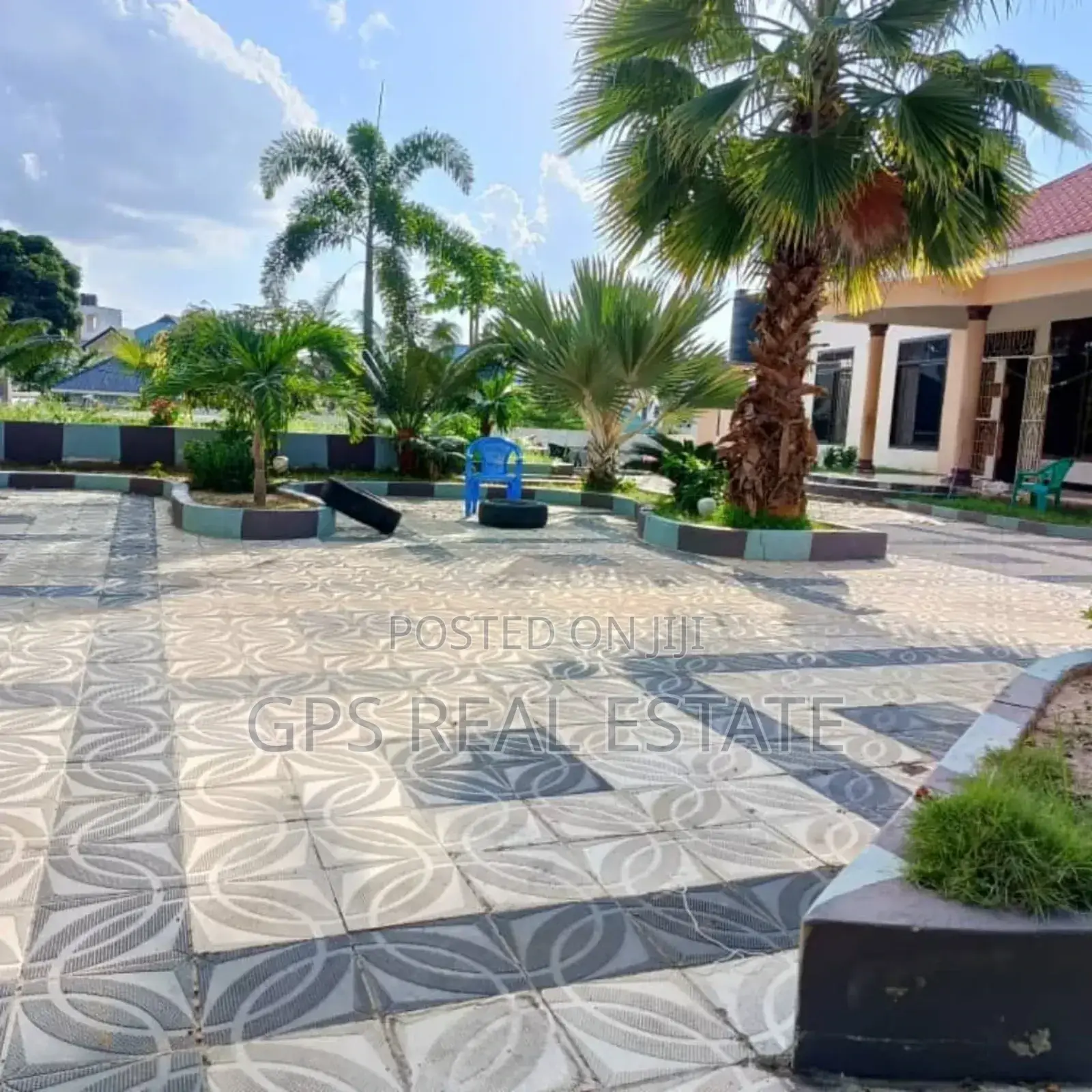 5bdrm House in Korogwe Kilungule, Kinondoni for sale