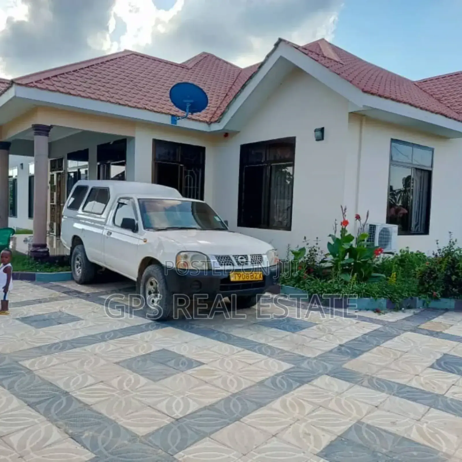 5bdrm House in Korogwe Kilungule, Kinondoni for sale