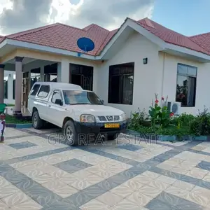5bdrm House in Korogwe Kilungule, Kinondoni for sale
