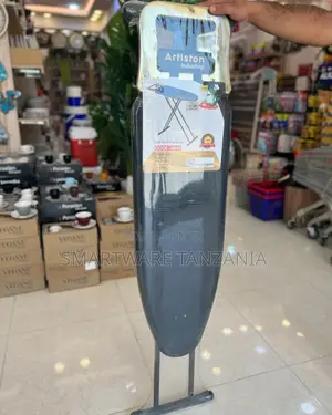 Ironing Board With Ironing Rest, Height Adjustment