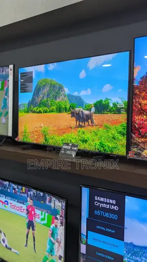 Samsung Cu8000 Crystal Uhd 50" HDR Smart LED TV