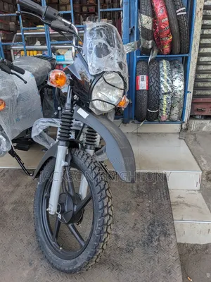 New Bajaj Boxer X125 2024 Black