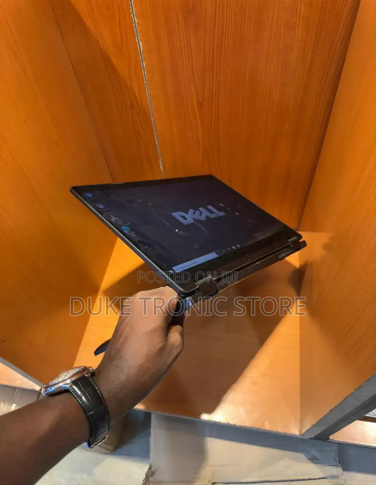 New Laptop Dell Latitude 5300 8GB Intel Core I7 SSD 256GB