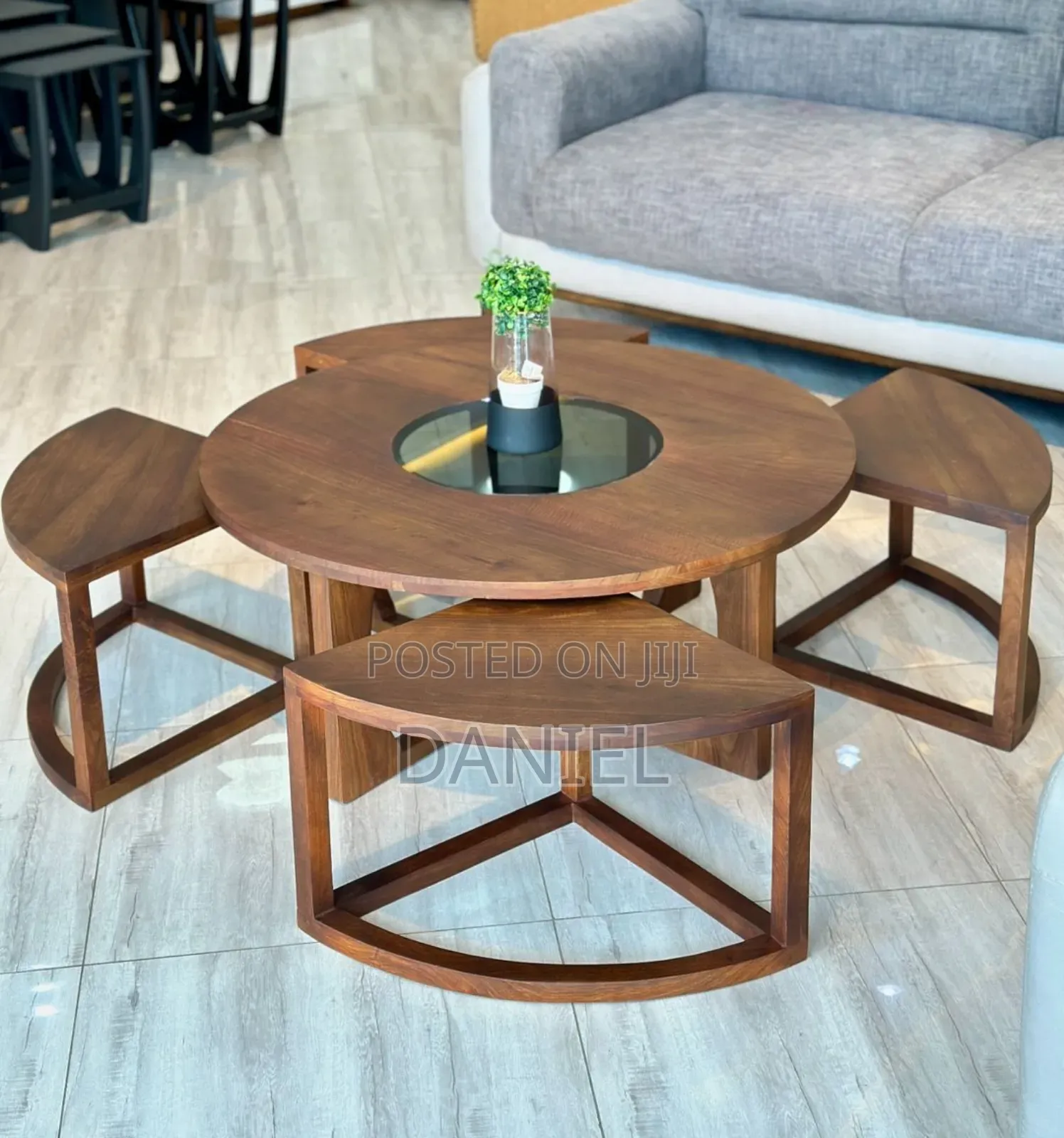 Coffee Table Ya Round Mbao Ngumu Rangi Brown