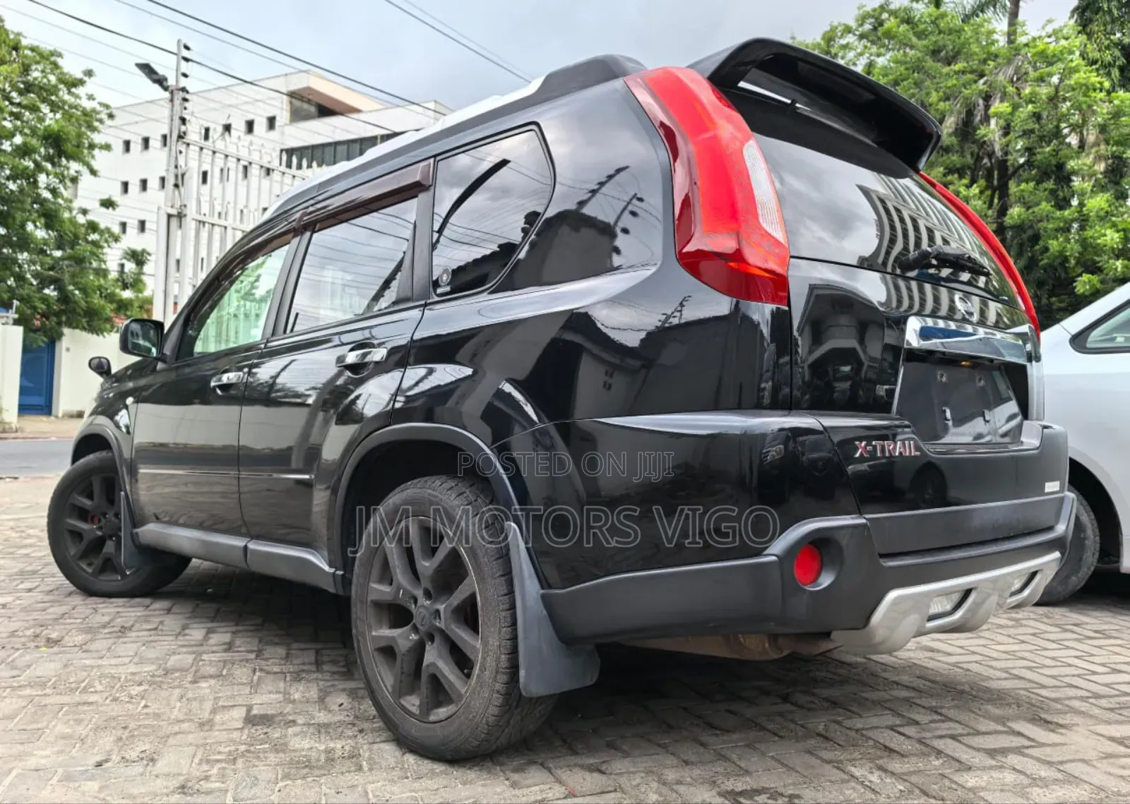Nissan X-Trail 2012 Black