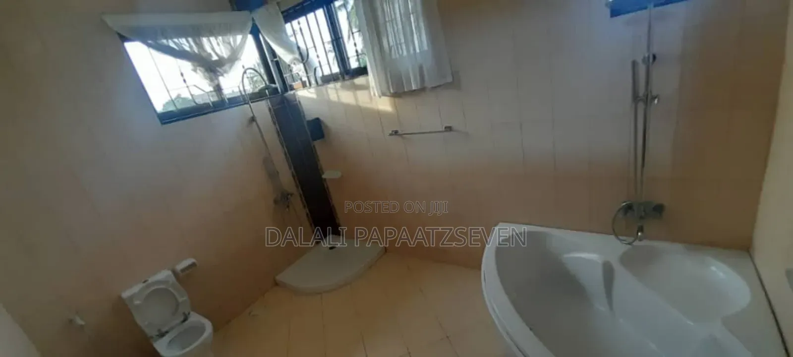 Furnished 6bdrm House in Dalalipapaatzseven, Kinondoni for rent