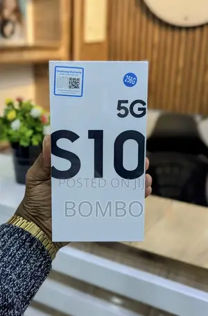 New Samsung Galaxy S10 5G 256 GB Black