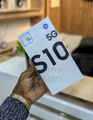 New Samsung Galaxy S10 5G 256 GB Black