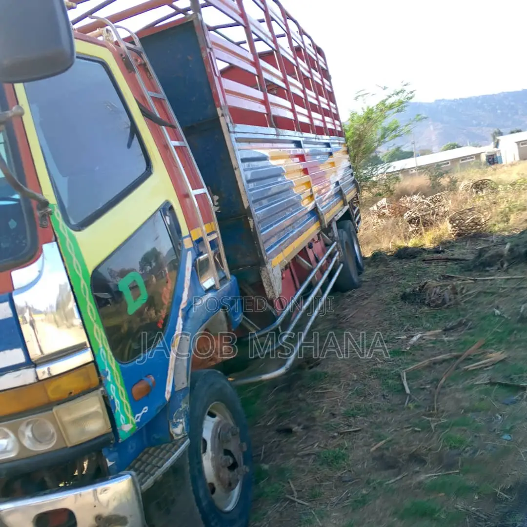Fuso Long Base Engine17