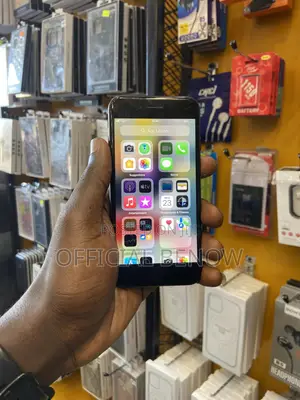 Apple iPhone 7 128 GB Black