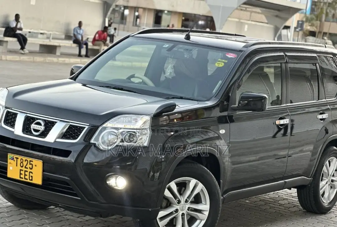 Nissan X-Trail 2015 Black