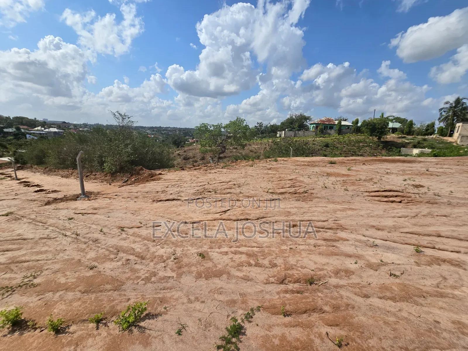 Kiwanja SQM 3000 Kinauzwa Goba Triple B