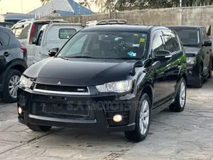 Mitsubishi Outlander XLS 2011 Black