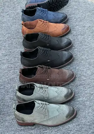 Viatu Vya Ngozi Vya Clarks