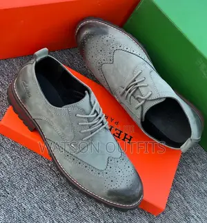 Viatu Vya Ngozi Vya Clarks
