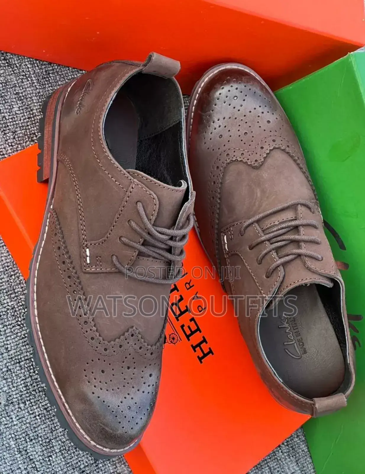 Viatu Vya Ngozi Vya Clarks