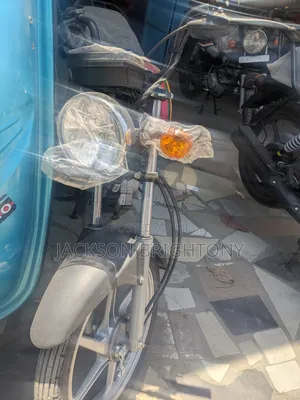 New Honda CB 2024 Red